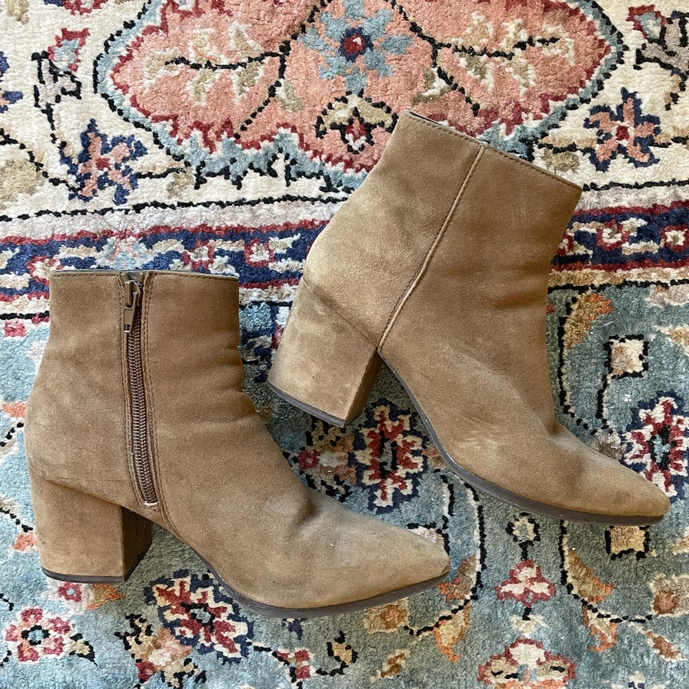 ALDO suede tan boots 6.5